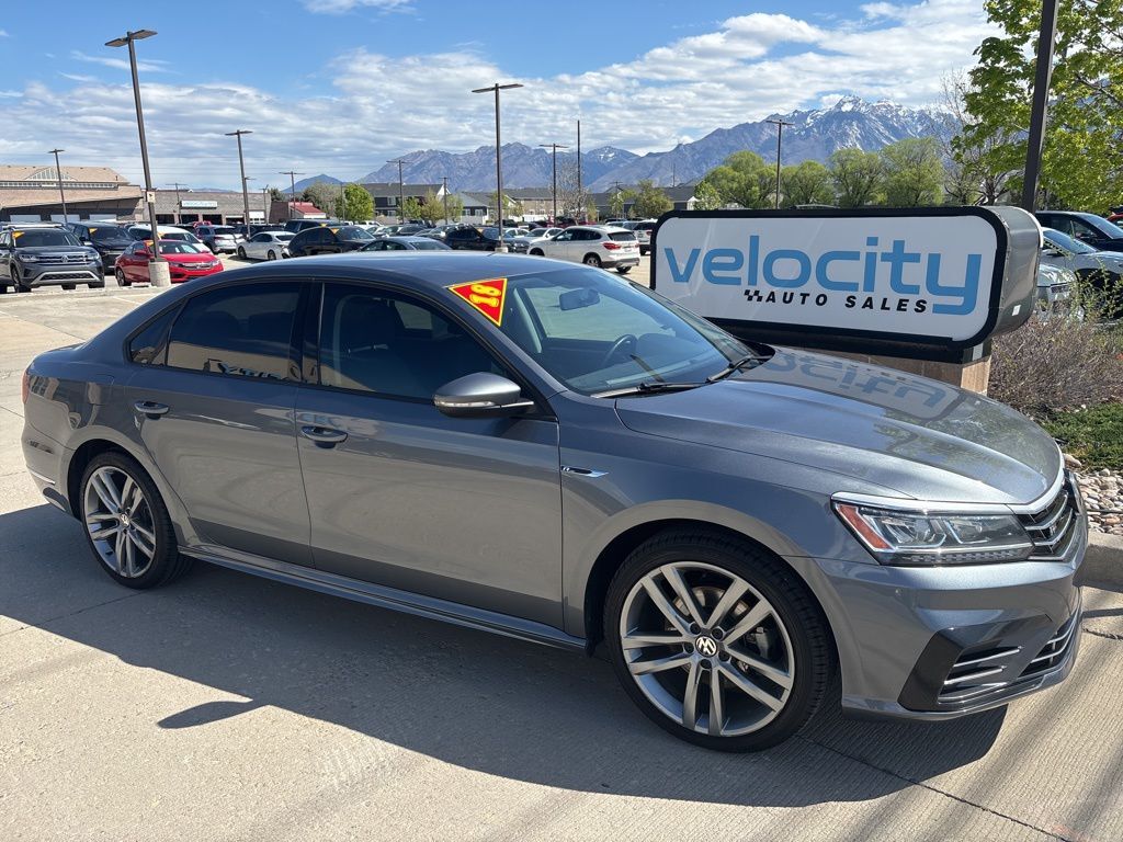 2018 VOLKSWAGEN Passat