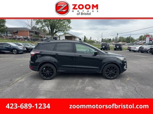 2018 FORD Escape
