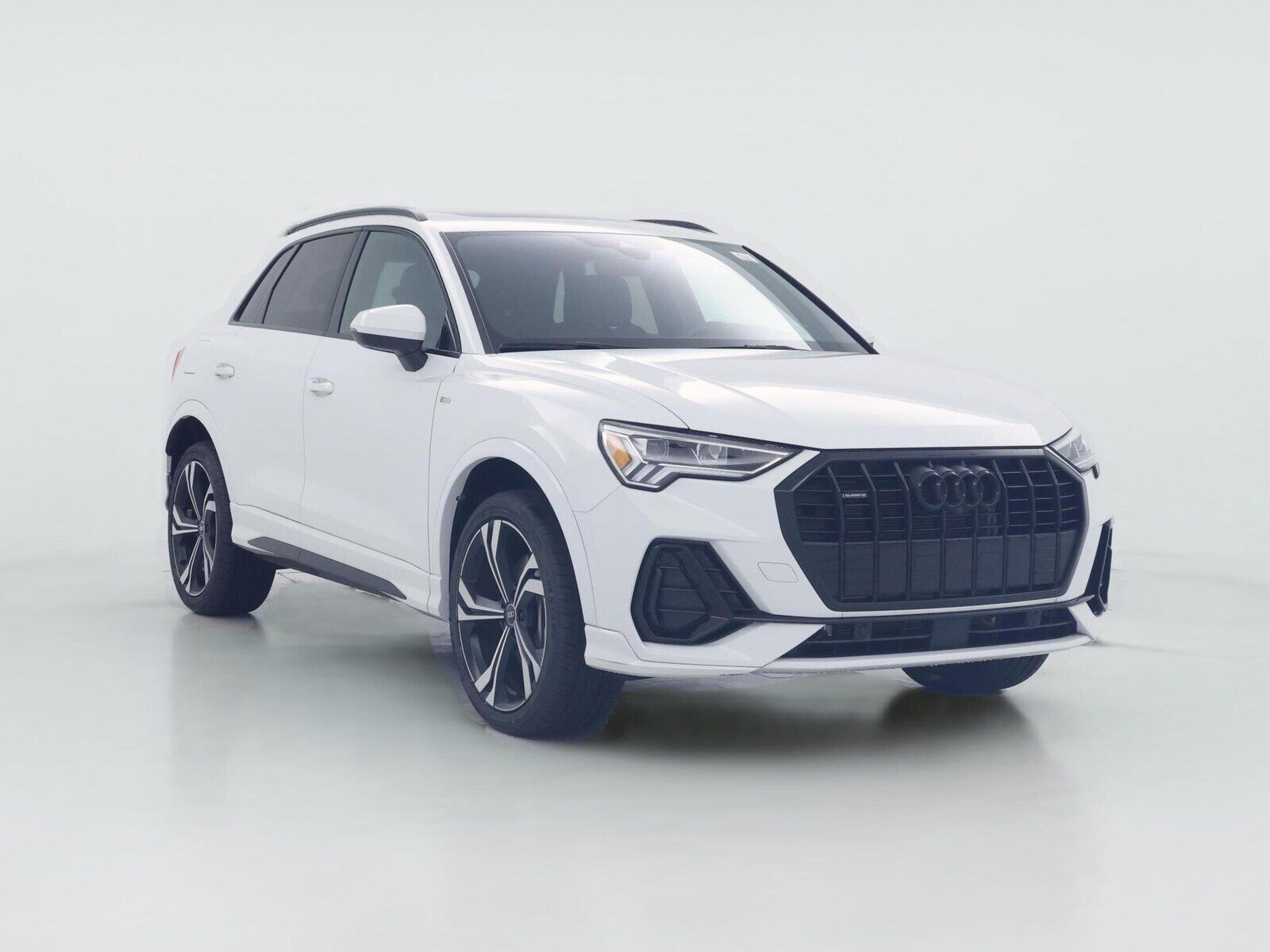 2023 AUDI Q3