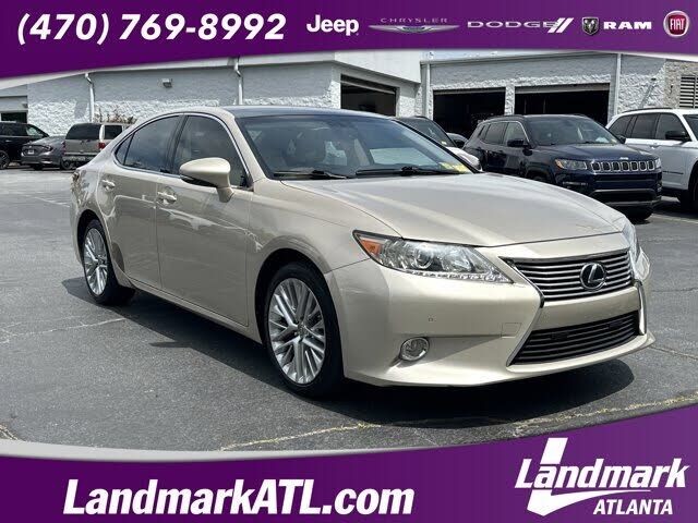 2013 LEXUS ES