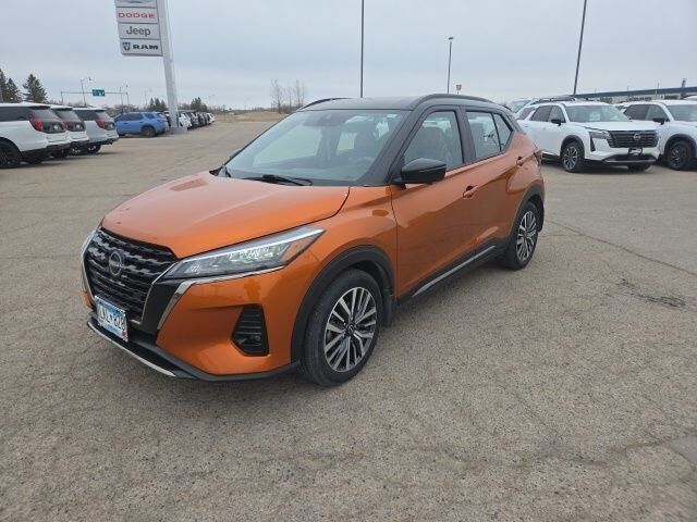 2024 NISSAN Kicks