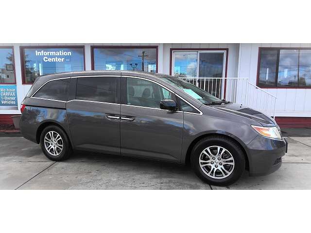 2013 HONDA Odyssey