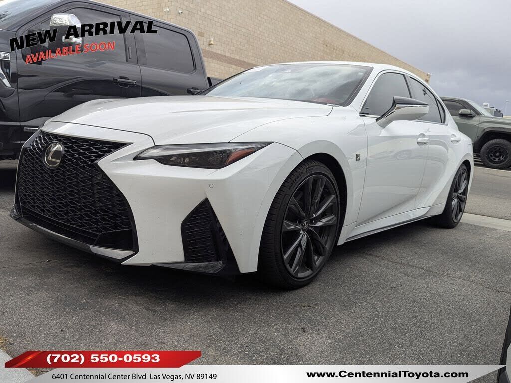 2023 LEXUS IS