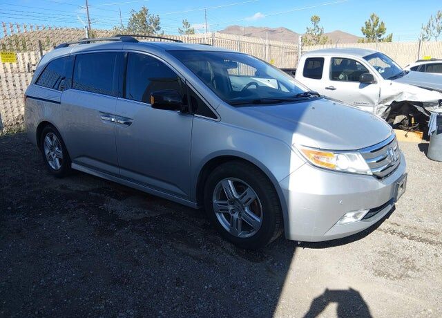 2011 HONDA Odyssey