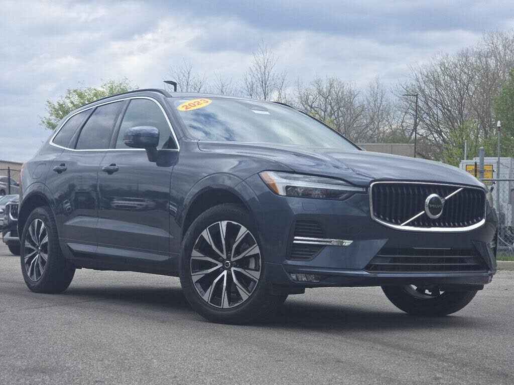 2023 VOLVO XC60