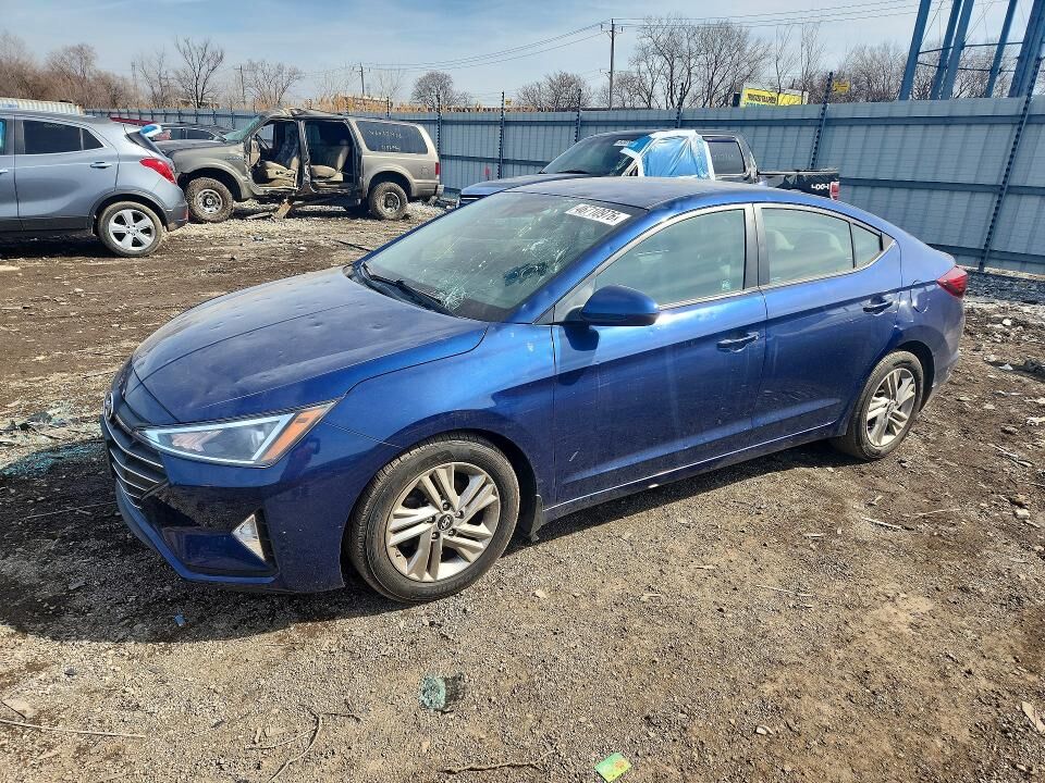 2019 HYUNDAI Elantra