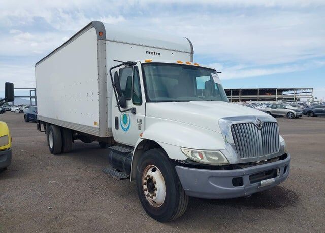 2006 INTERNATIONAL MA025