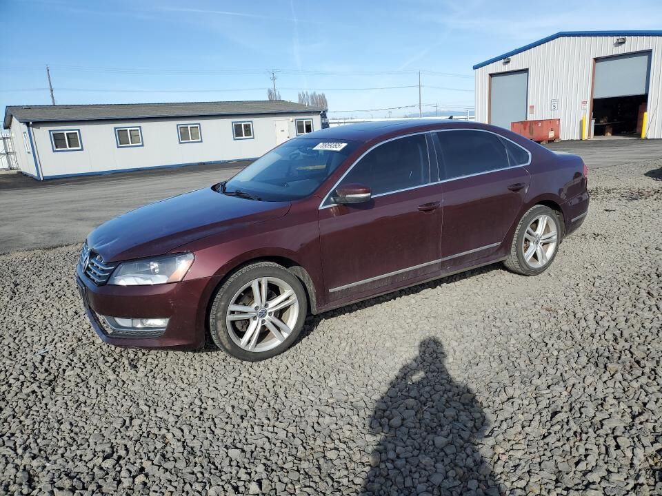 2014 VOLKSWAGEN Passat