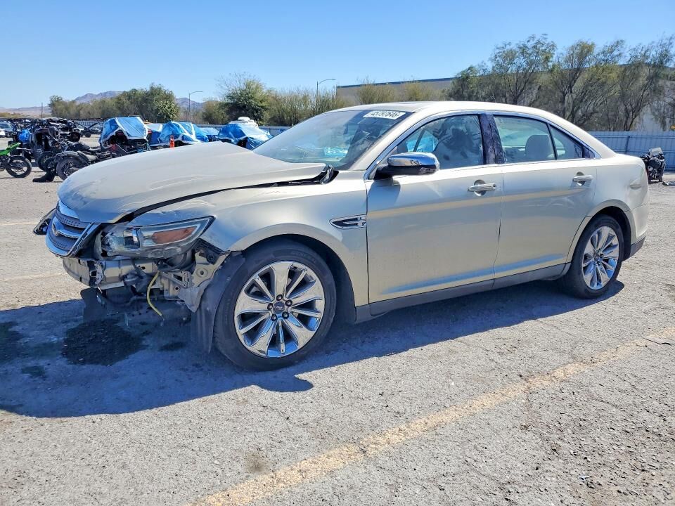 2011 FORD Taurus