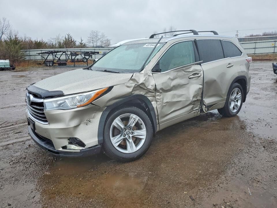 2016 TOYOTA Highlander