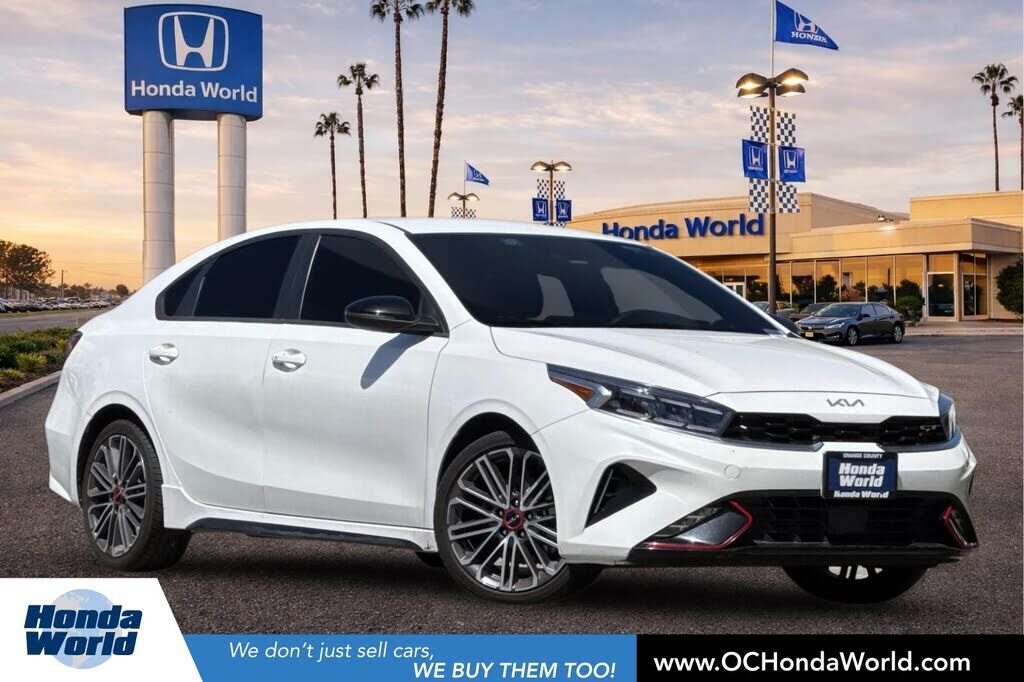 2023 KIA Forte