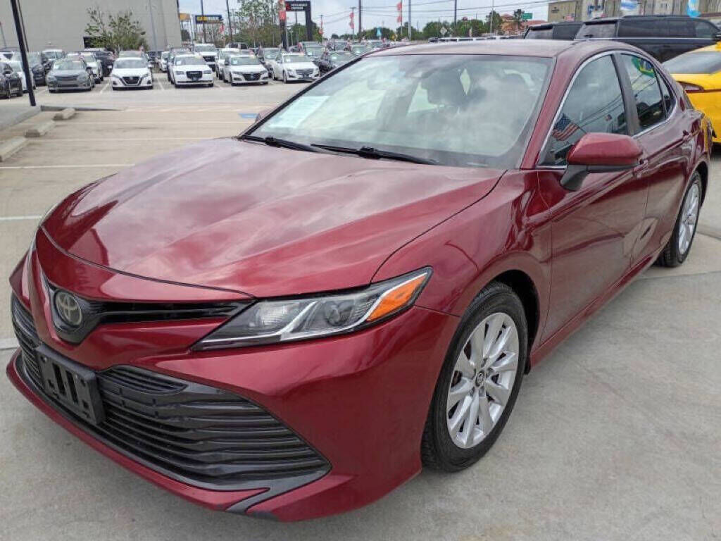 2018 TOYOTA Camry