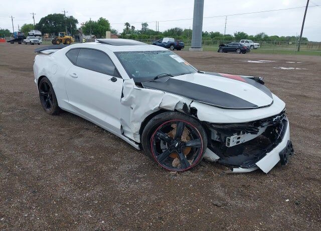 2021 CHEVROLET Camaro