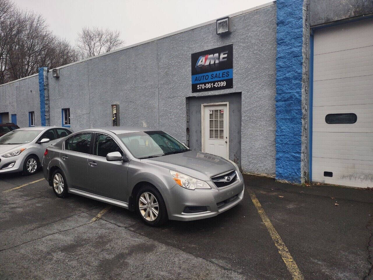 2011 SUBARU Legacy