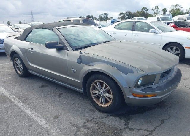 2009 FORD Mustang