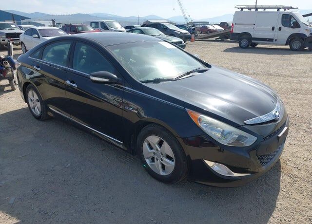 2011 HYUNDAI Sonata