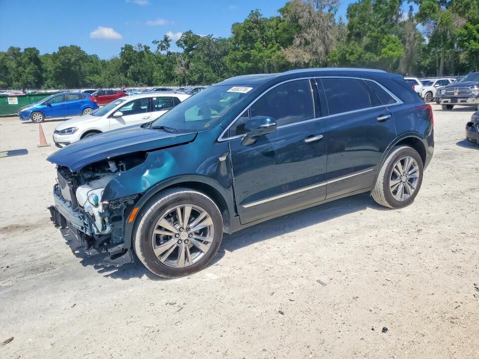2025 CADILLAC XT5