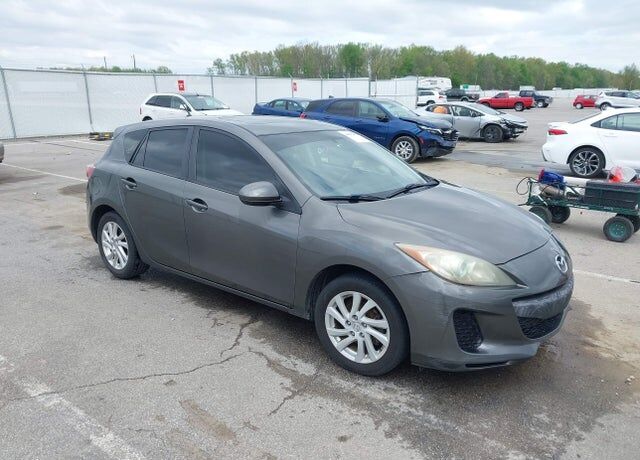 2012 MAZDA Mazda3