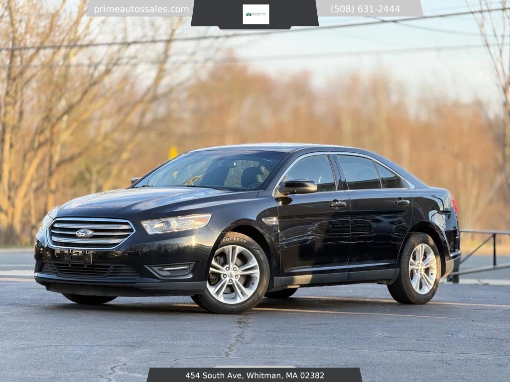2016 FORD Taurus