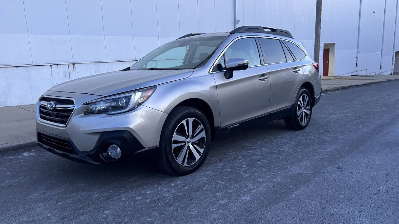 2018 SUBARU Outback