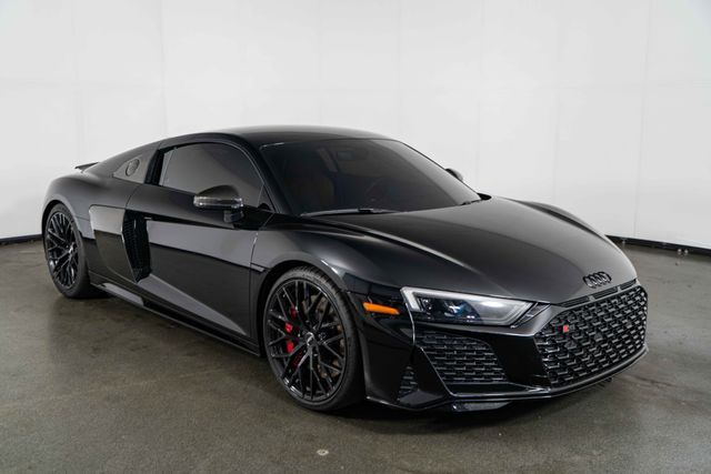 2020 AUDI R8