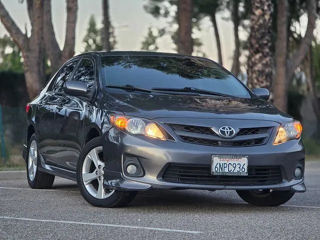 2011 TOYOTA Corolla