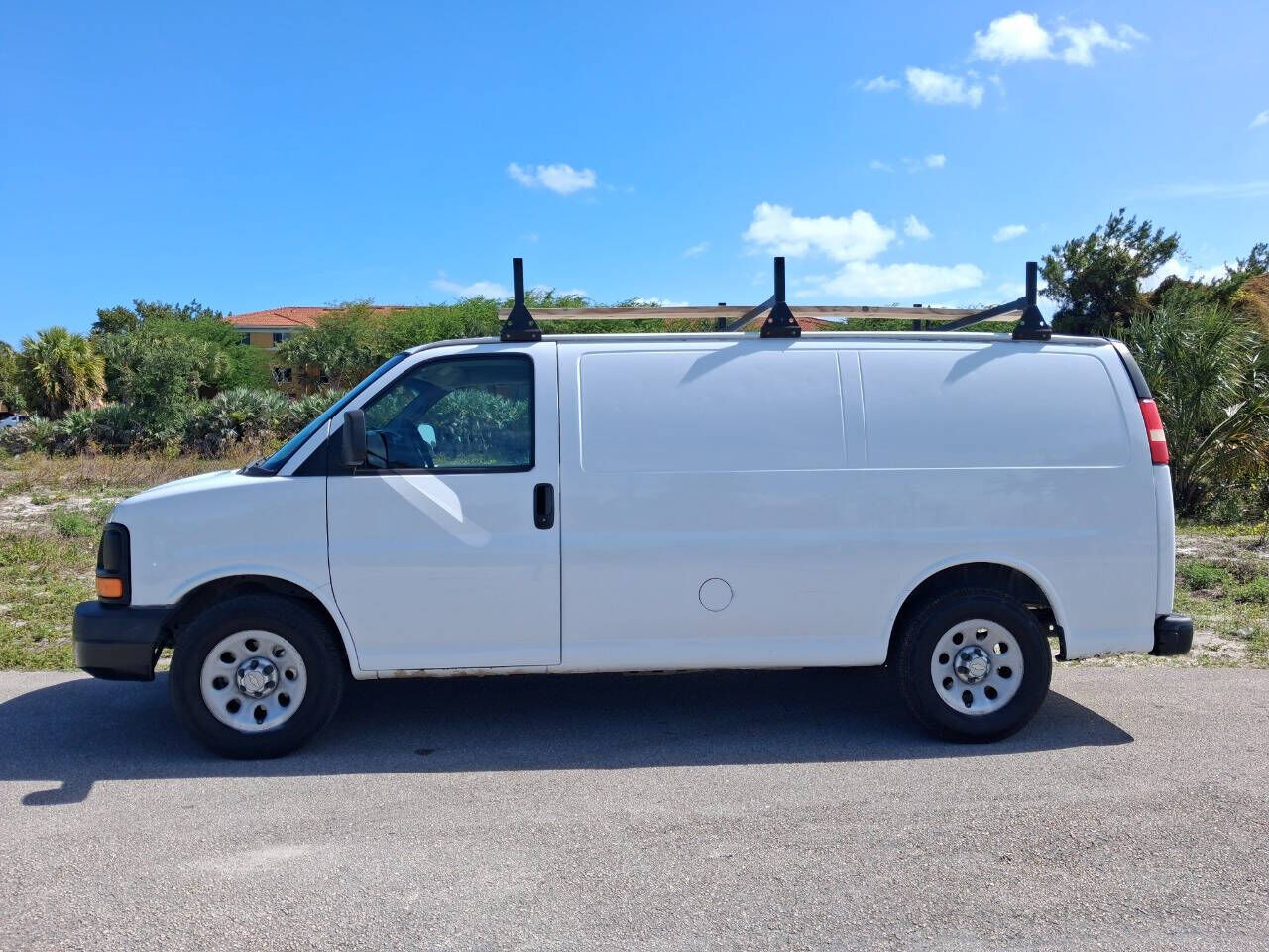 2014 CHEVROLET Express