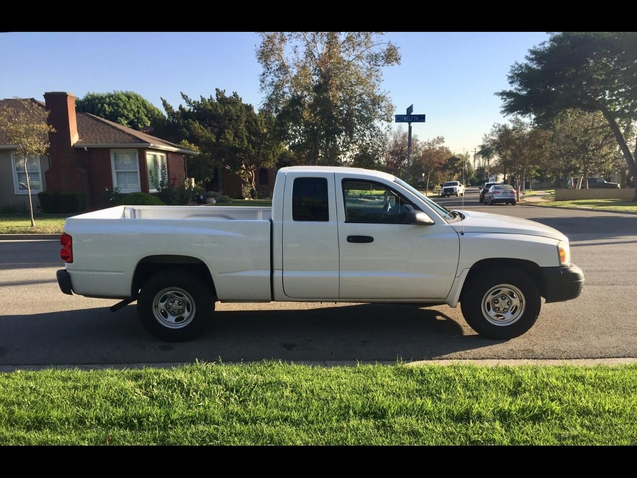 2006 DODGE Dakota