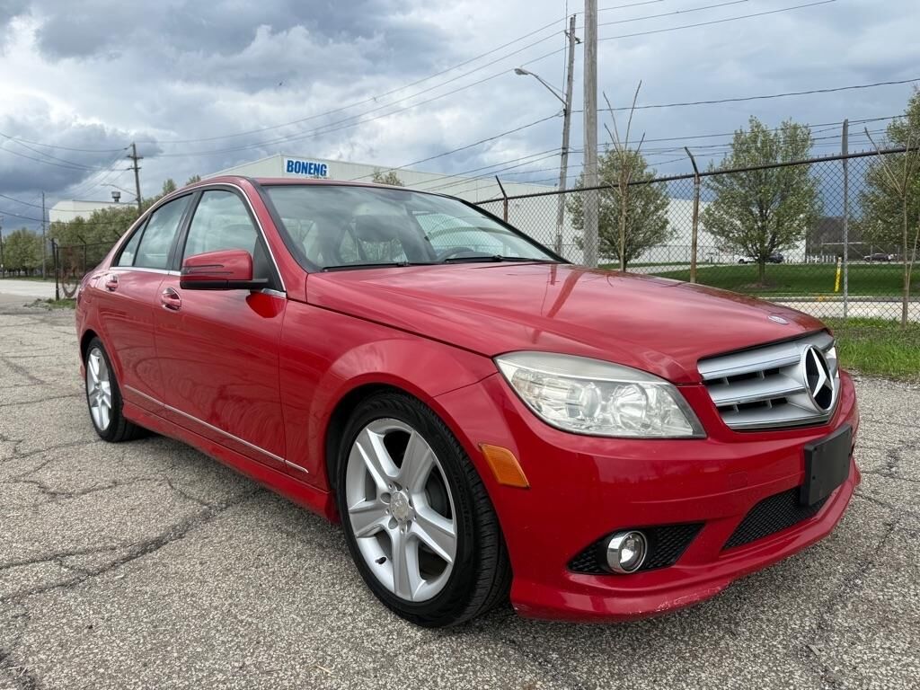 2010 MERCEDES-BENZ C-Class