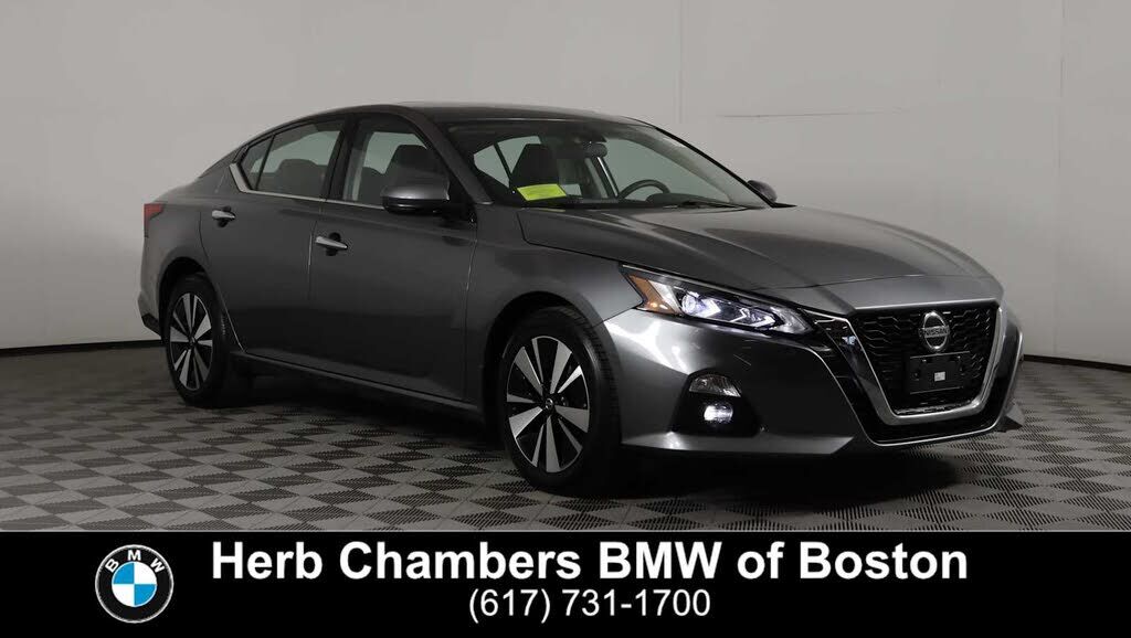 2021 NISSAN Altima
