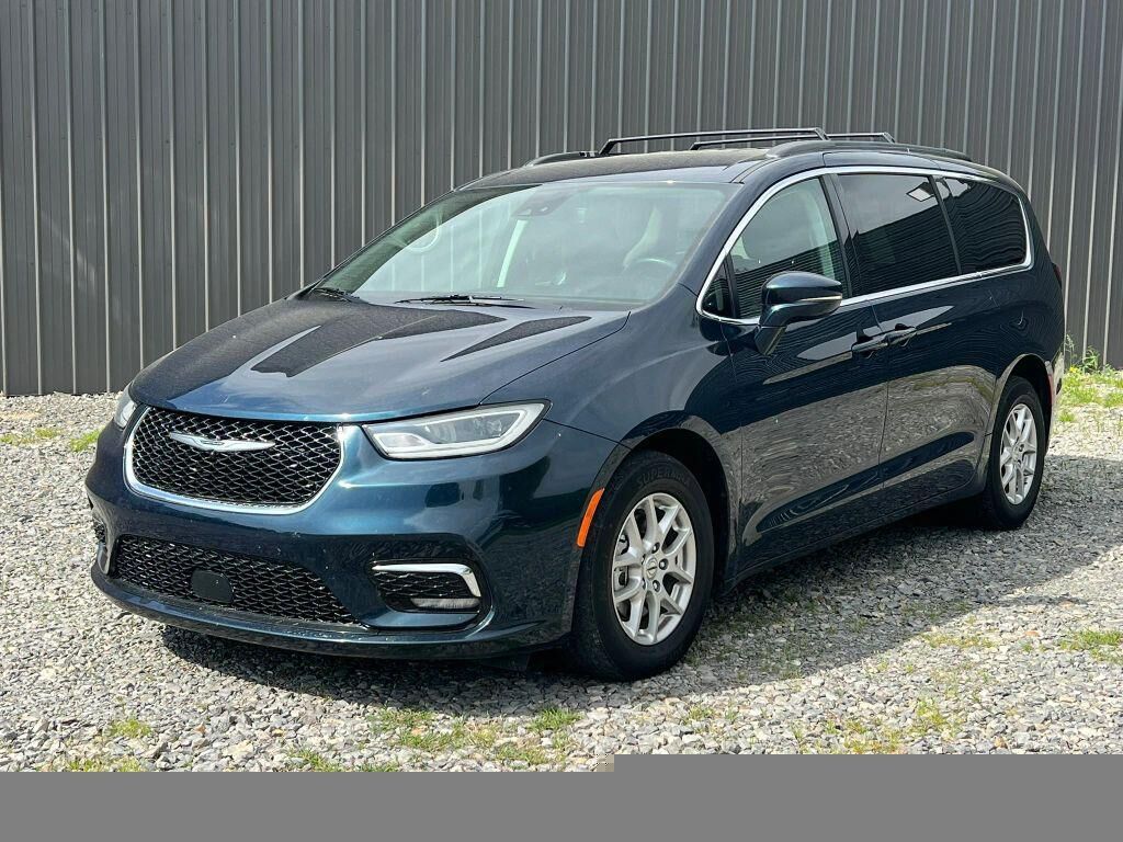 2022 CHRYSLER Pacifica