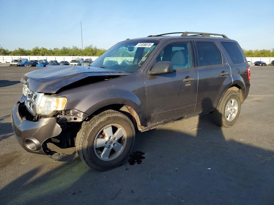 2011 FORD Escape