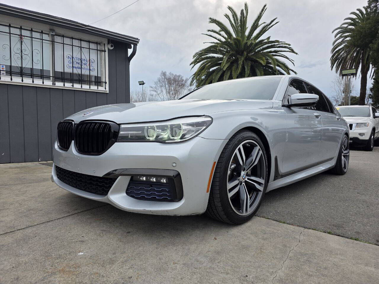 2016 BMW 7 Series
