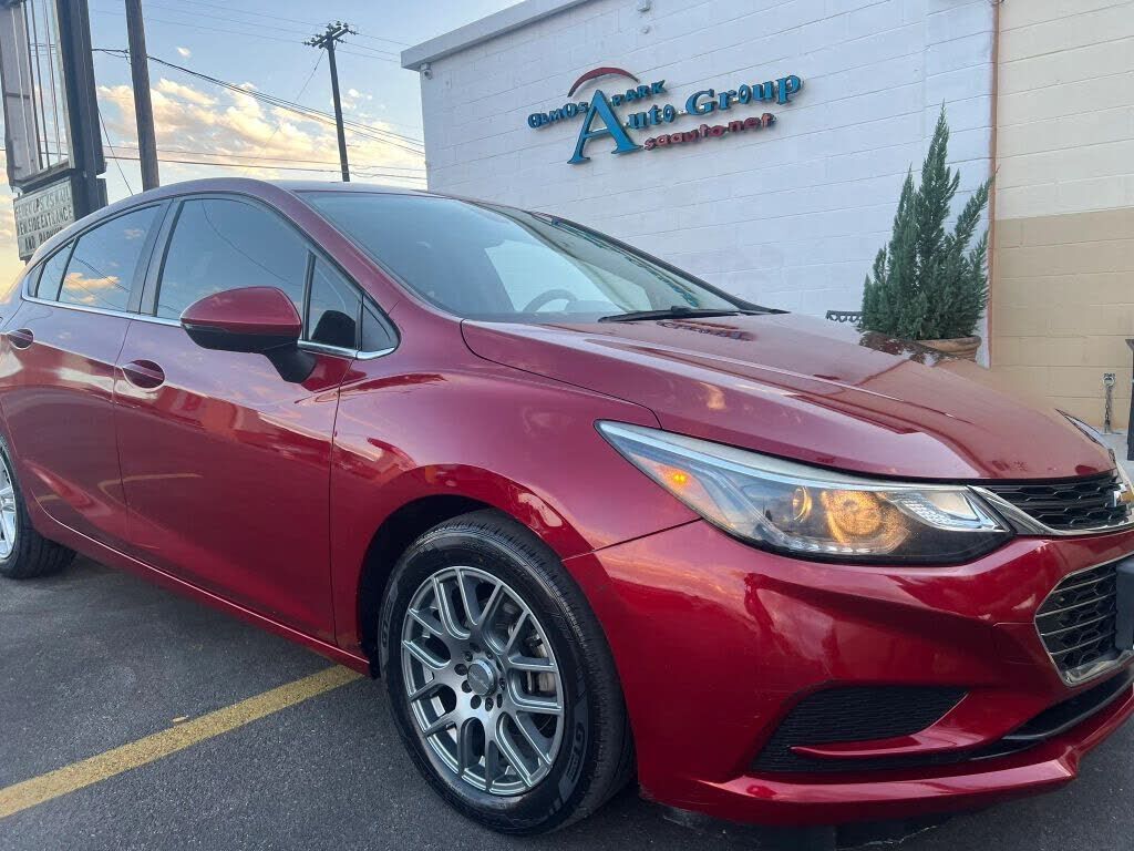 2018 CHEVROLET Cruze