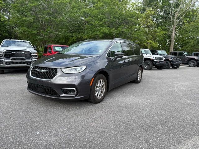 2022 CHRYSLER Pacifica