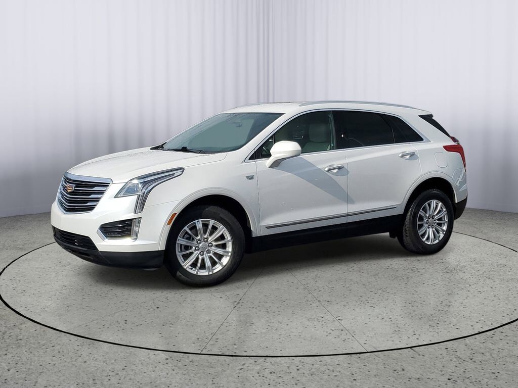 2017 CADILLAC XT5