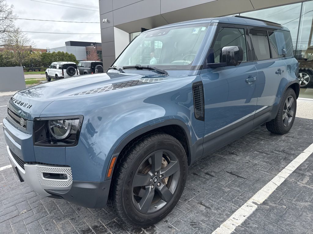 2020 LAND ROVER Defender