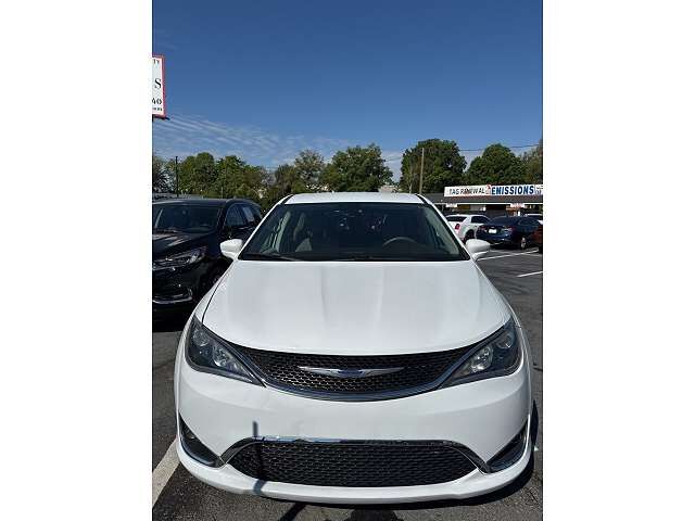 2019 CHRYSLER Pacifica