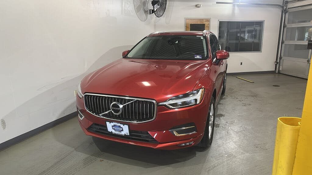 2018 VOLVO XC60