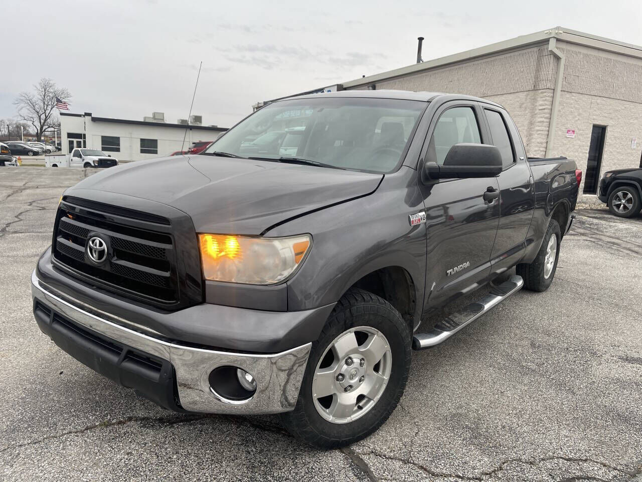 2012 TOYOTA Tundra
