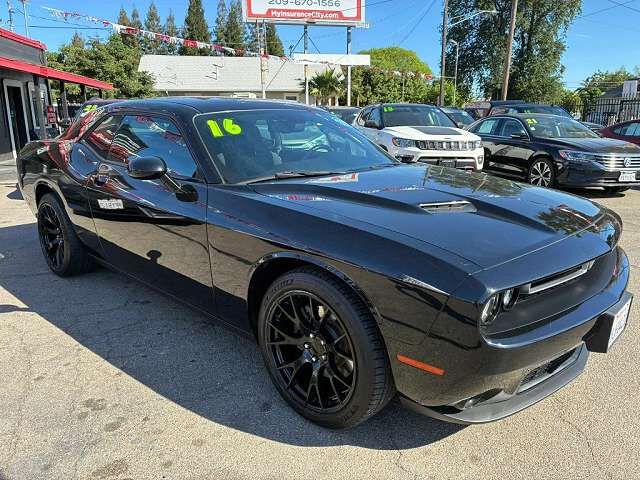 2016 DODGE Challenger