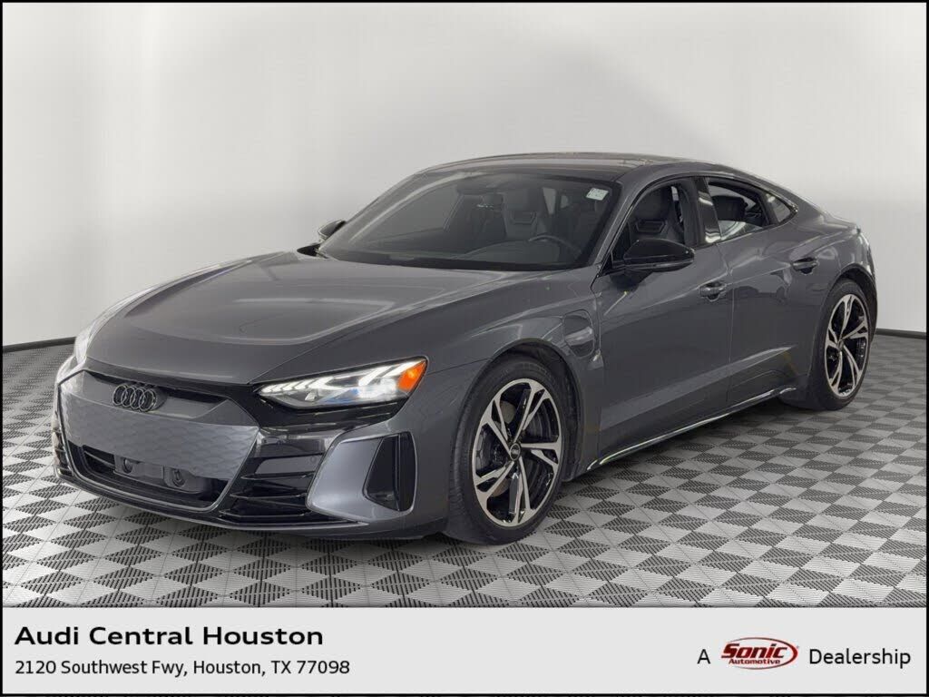 2023 AUDI e-tron GT