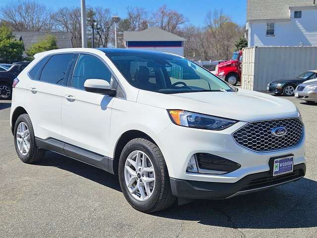 2023 FORD Edge