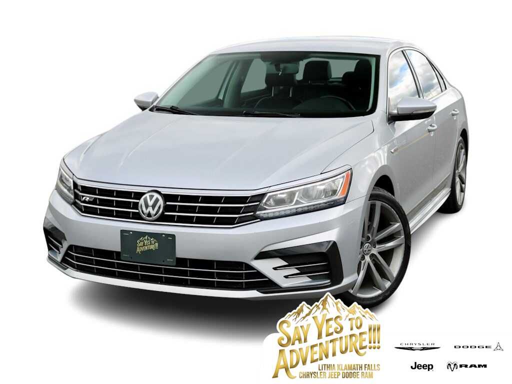 2017 VOLKSWAGEN Passat