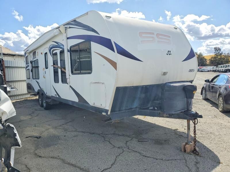 2013 PACIFIC COACHWORKS Pacific Coachworks Trailer