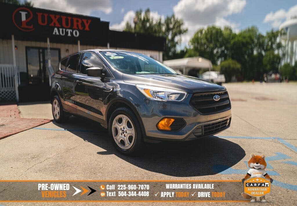2017 FORD Escape