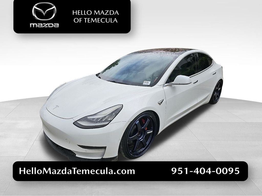 2018 TESLA Model 3