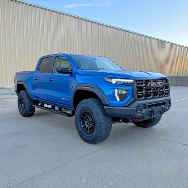 2024 GMC Canyon