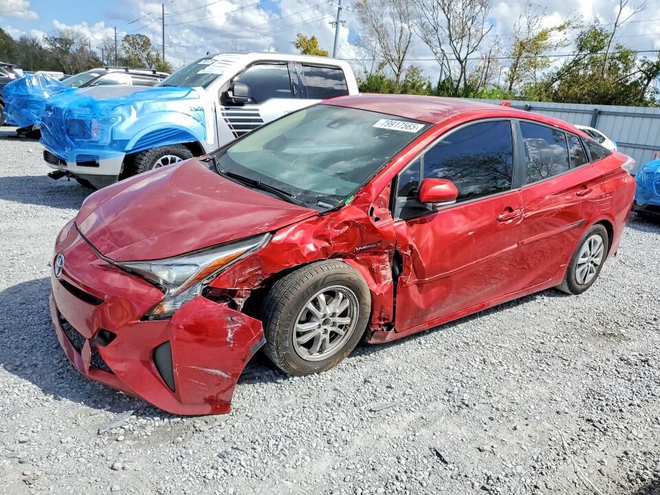 2017 TOYOTA PRIUS