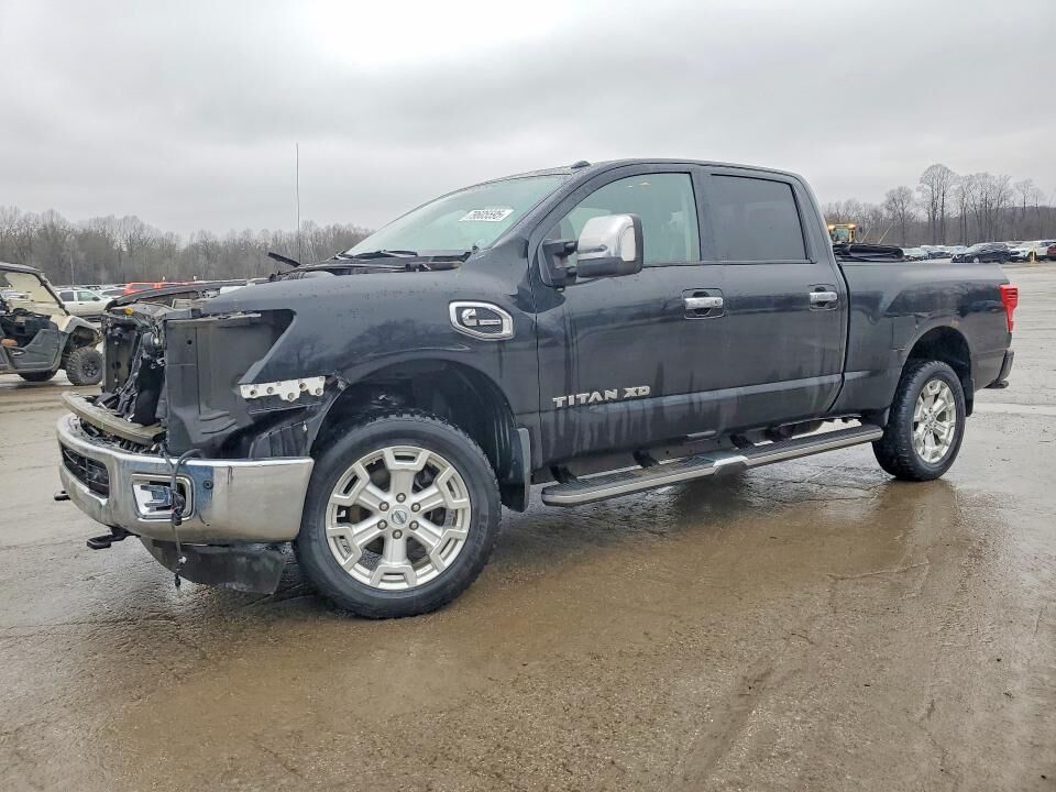 2016 NISSAN Titan